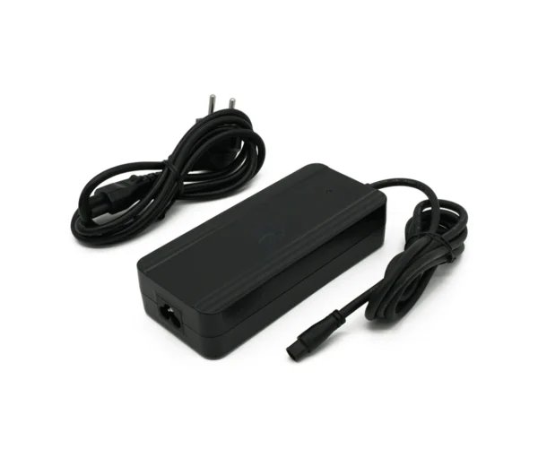 Sparta E-motion C1/C2/C3 / Batavus-kompatibler 13,6-Ah-Akku (schwarz) und Ladegerät
